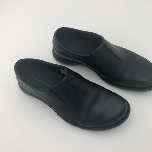 Merrell Tetra Fling Black Slip-on Ladies 7.5